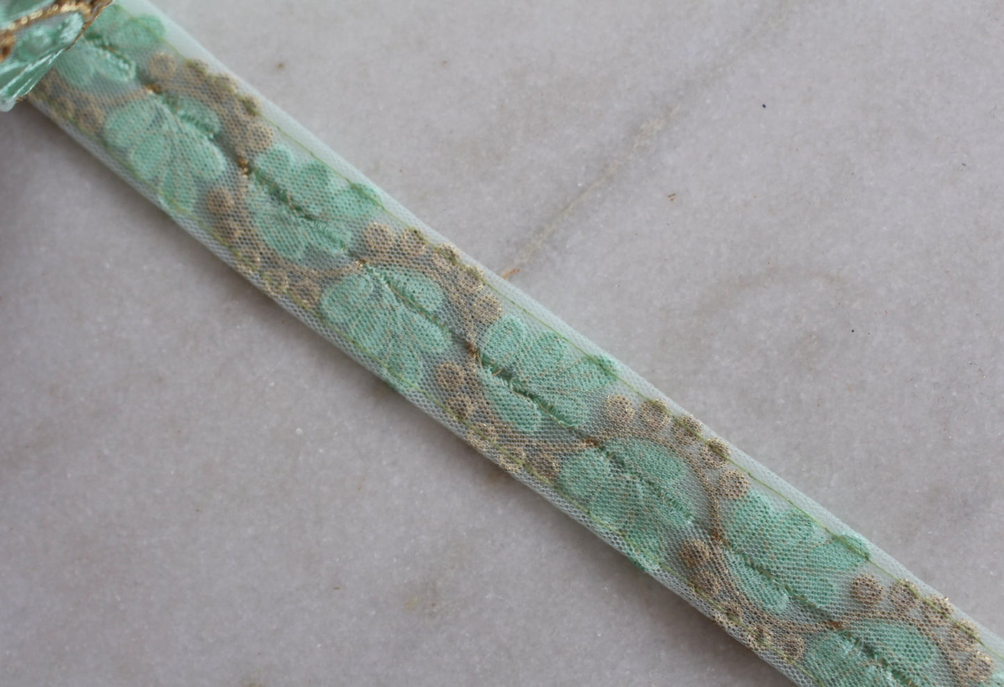 Flower ( Light Green- 29151150 )