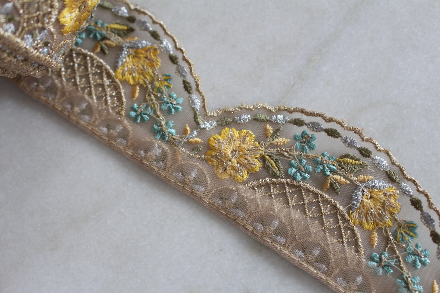 Unique ( Arch Yellow Blue 29151228 )