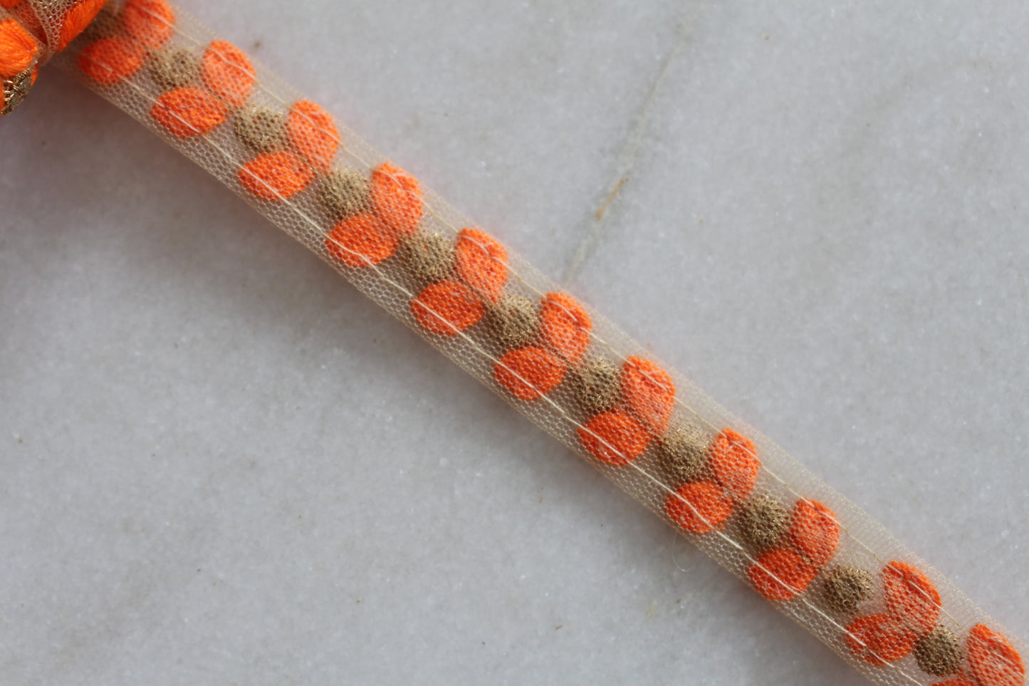 Unique  ( Mini Orange 29151247 )