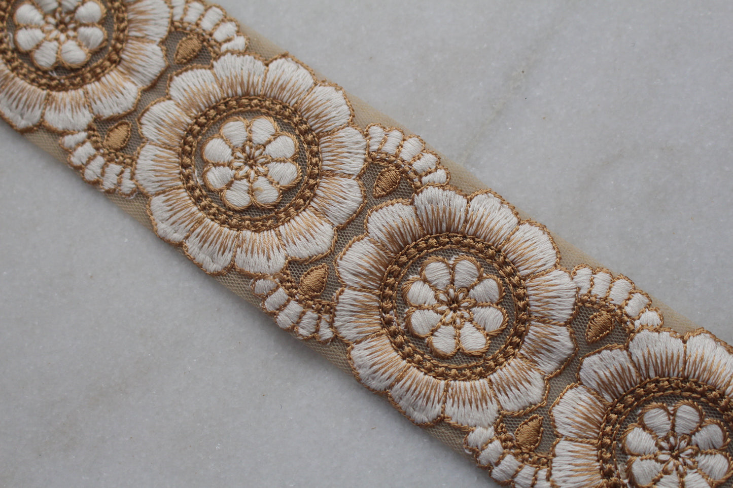 Flower ( White M Mocha - 211191613 )