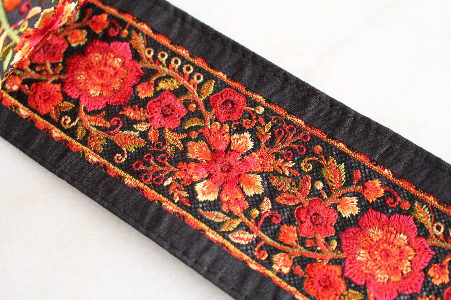 Flower Garden ( DS Black Red - 212201712 )