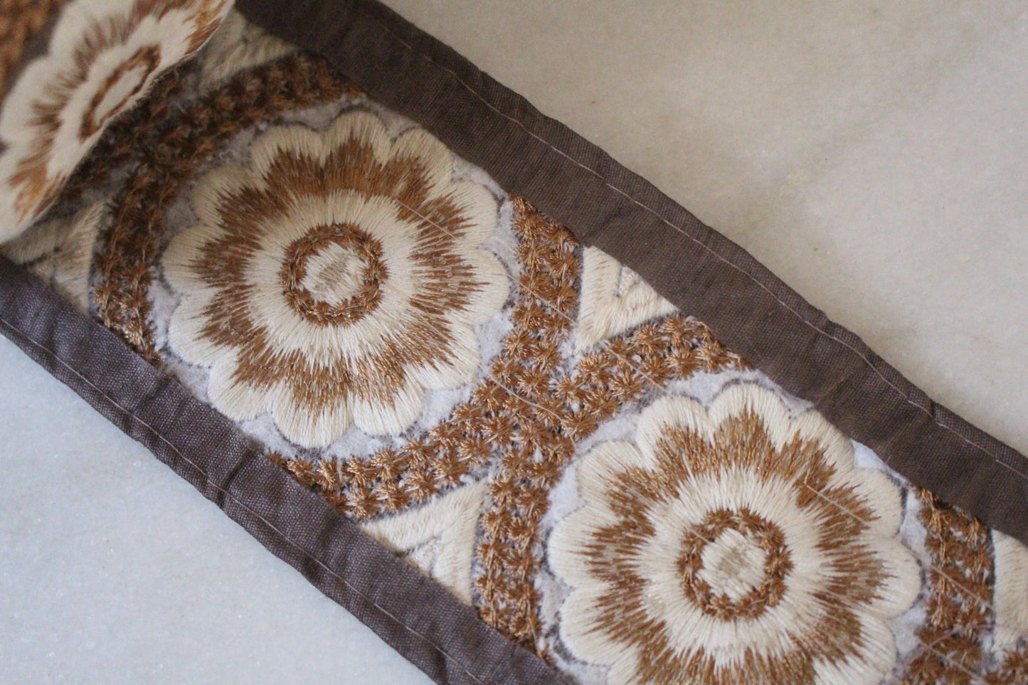 Flower ( CCL Charcoal Brown - 302091730 )