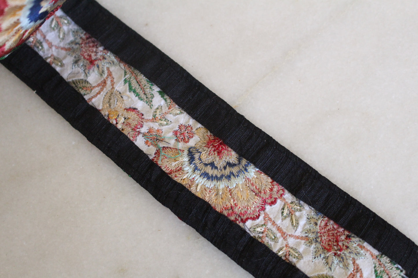 Flower Garden ( Black BR - 303191311 )