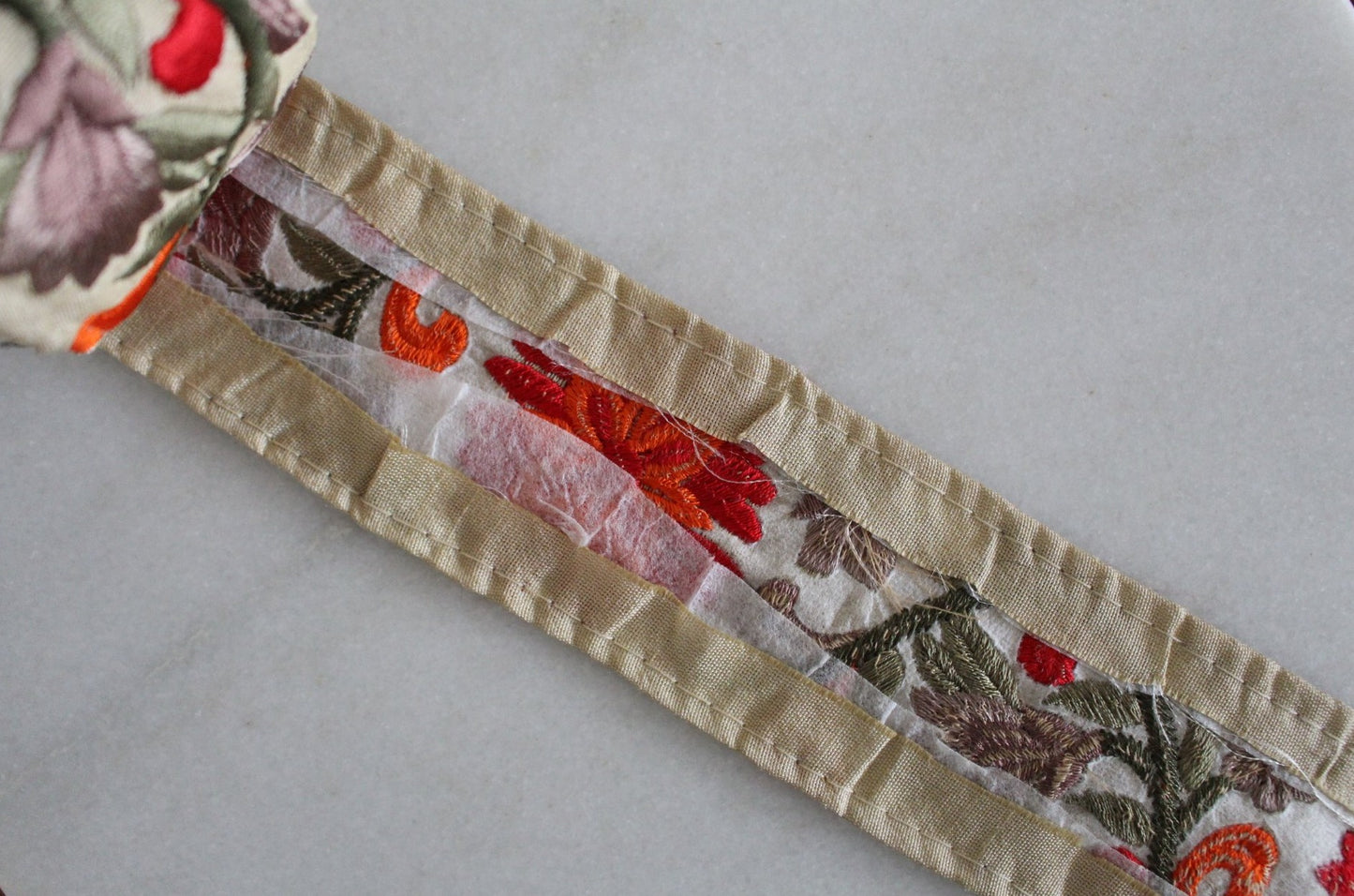 Flower Elegant ( Beige × Red Orange - 1 )