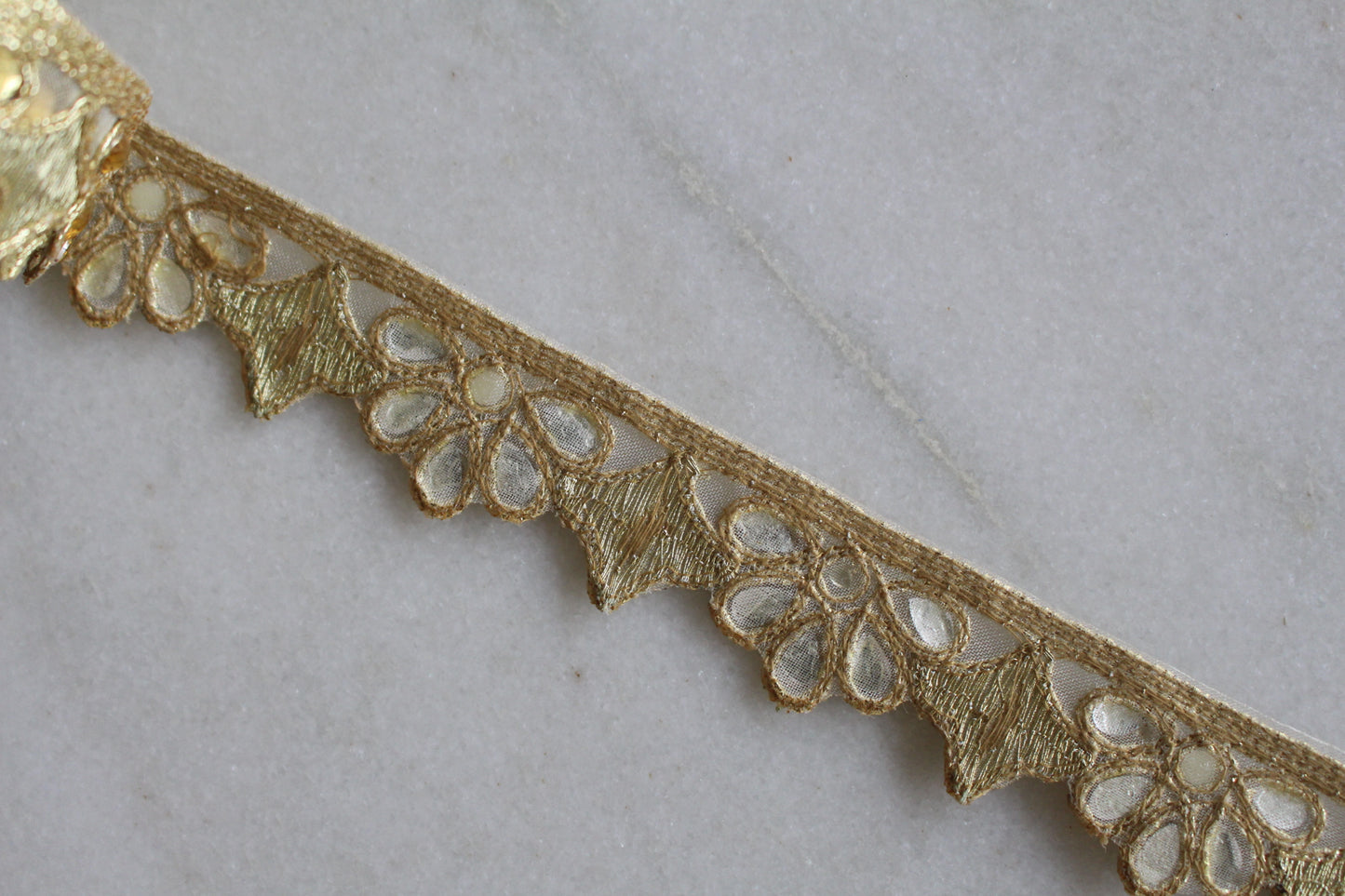 Unique Ribbon ( Gold Flower - 2 )