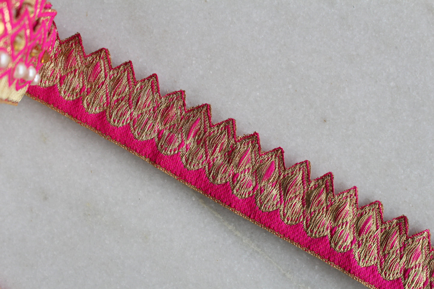 Unique Ribbons ( Zigzag Pink × Pearl - 1 )