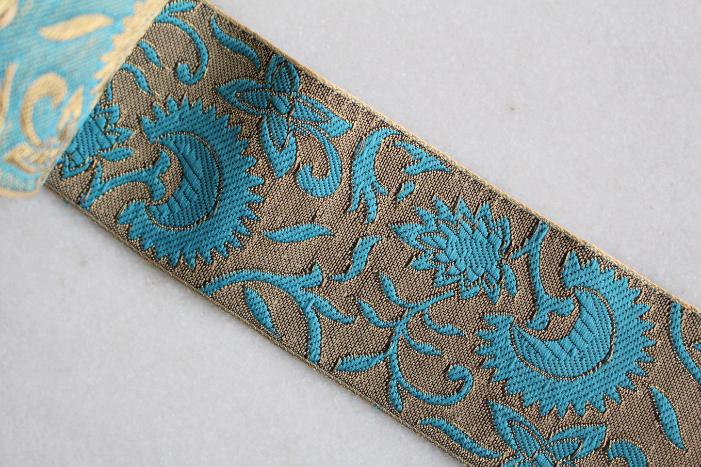 Indian Accent ( Blue × Gold Flower - 3 )