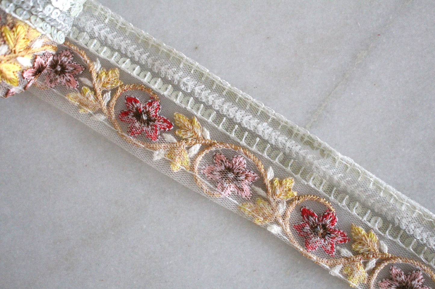 Flower Garden ( Silver × Yellow Red - 1 )