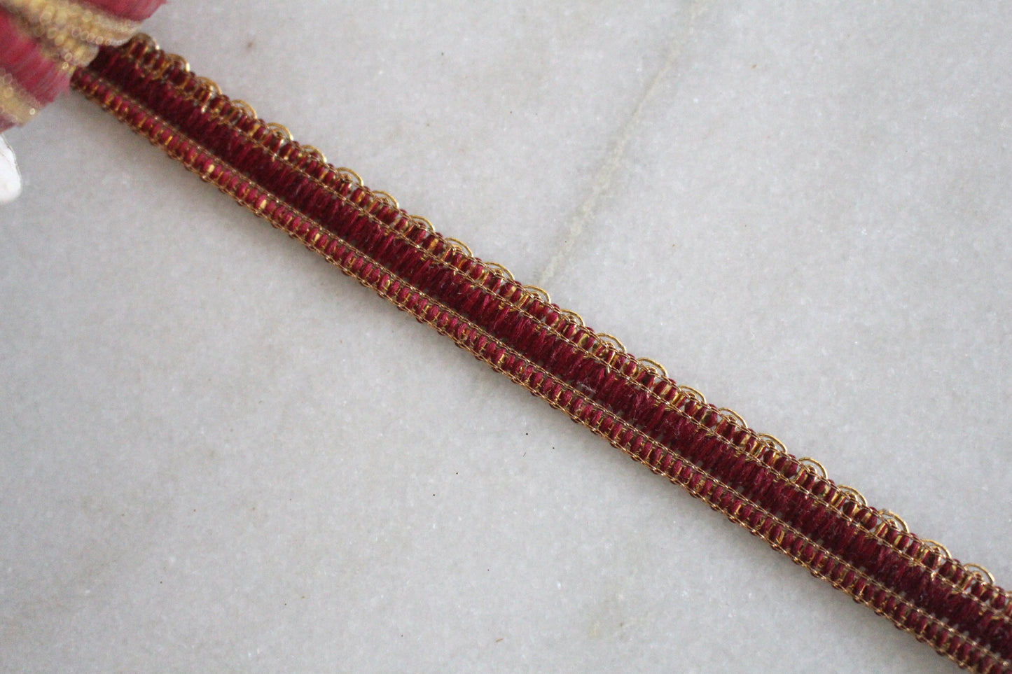 Unique Ribbons ( Red × Gold - 12303 )