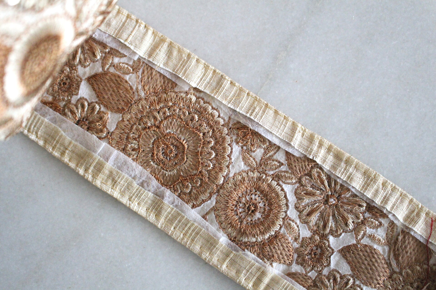 ◆Flower Garden ( Beige Brown 2741043 )