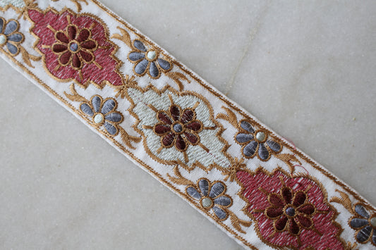 Flower Garden ( BSOE-WH507131833 )