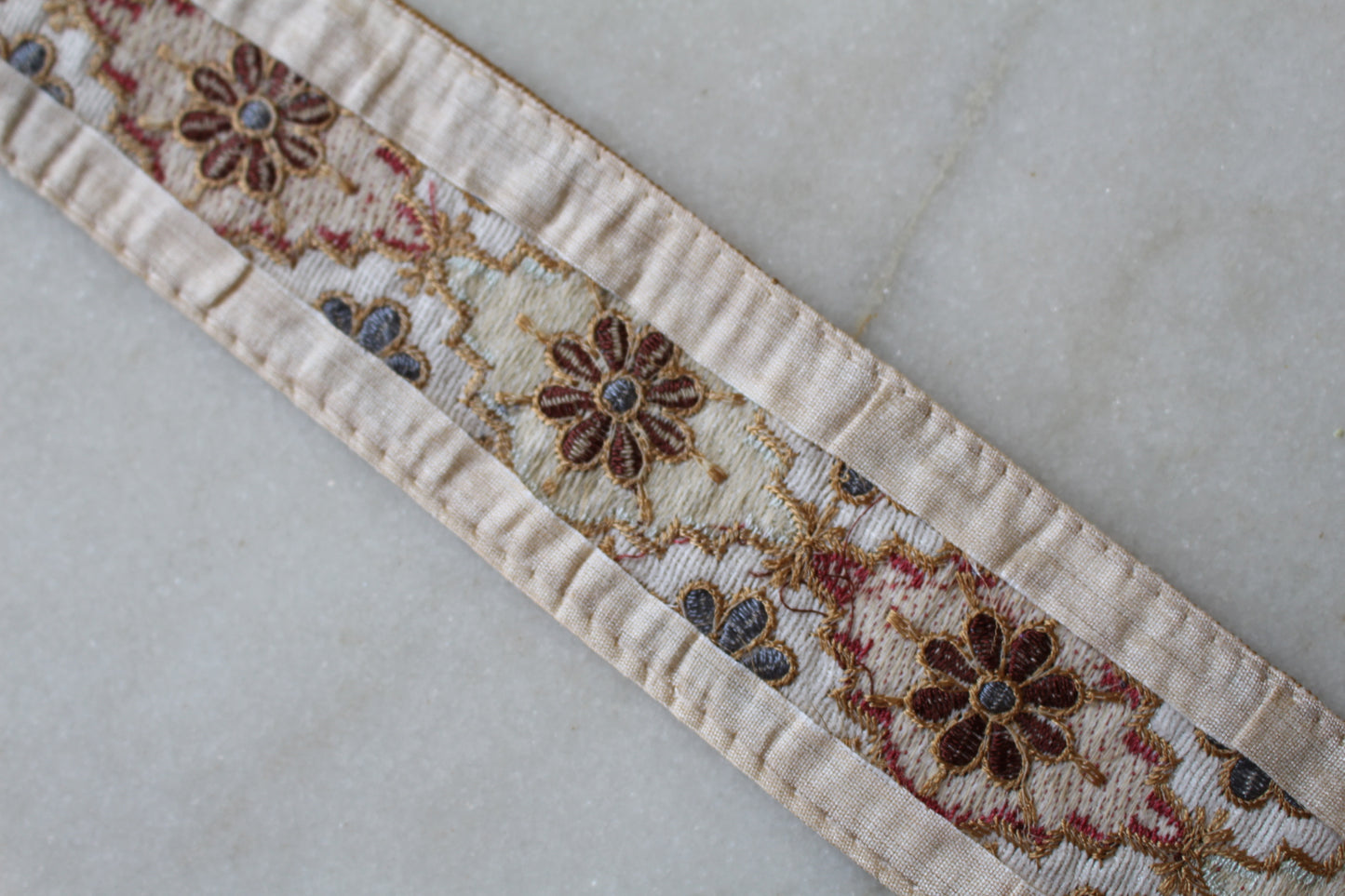 Flower Garden ( BSOE-BE507131833 )