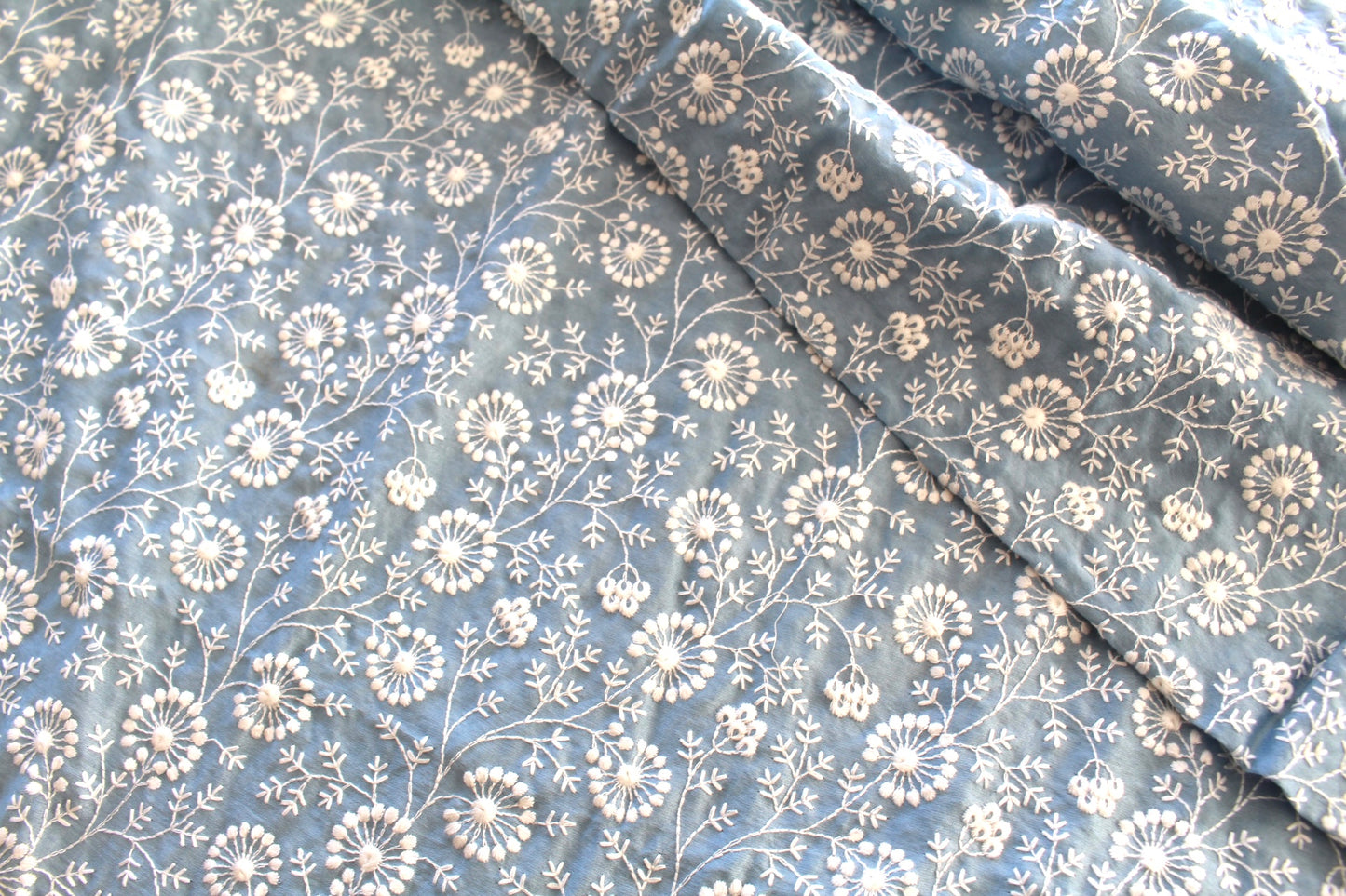 Indian Fabrics 83106