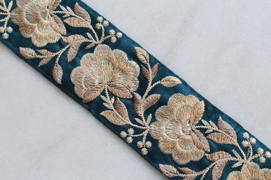 Flower ( Green - 28181524 )