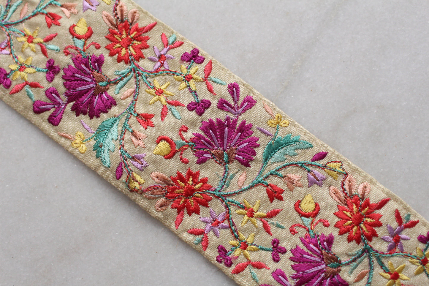 Flower Garden ( Purple - 211191542 )