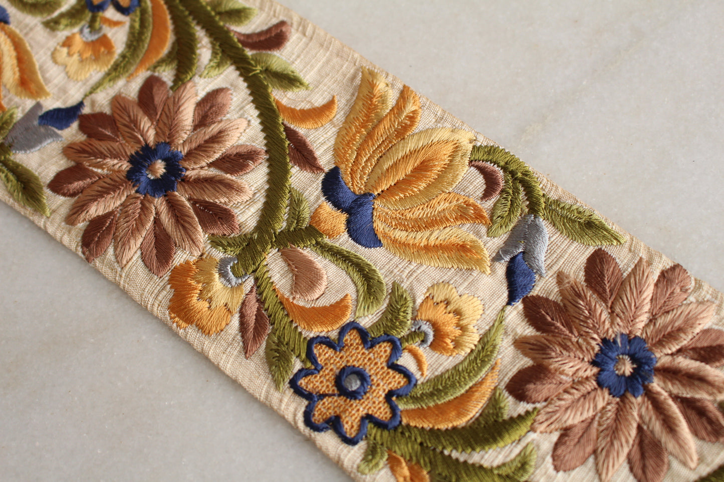 Flower Garden ( LF White Yellow - 212201651 )